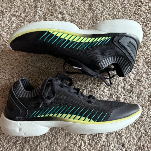 Vionic Embolden Women’s Sneaker - Size 7 - Active Workout Outdoors - Picture 3 of 7